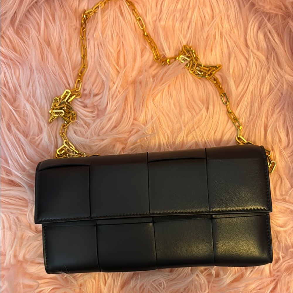 SOLD - BOTTEGA VENETA
Cassette Pouch Bag on Chain